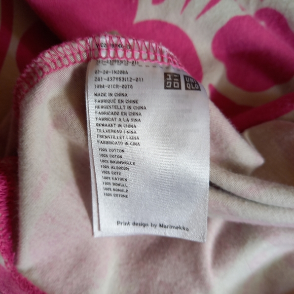 Marimekko x Uniqlo pink flower top Large - Picture 4 of 5